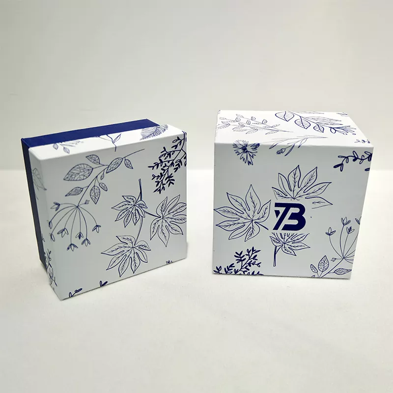 کسٹم پرفیوم ہاتھ سے تیار گفٹ باکس